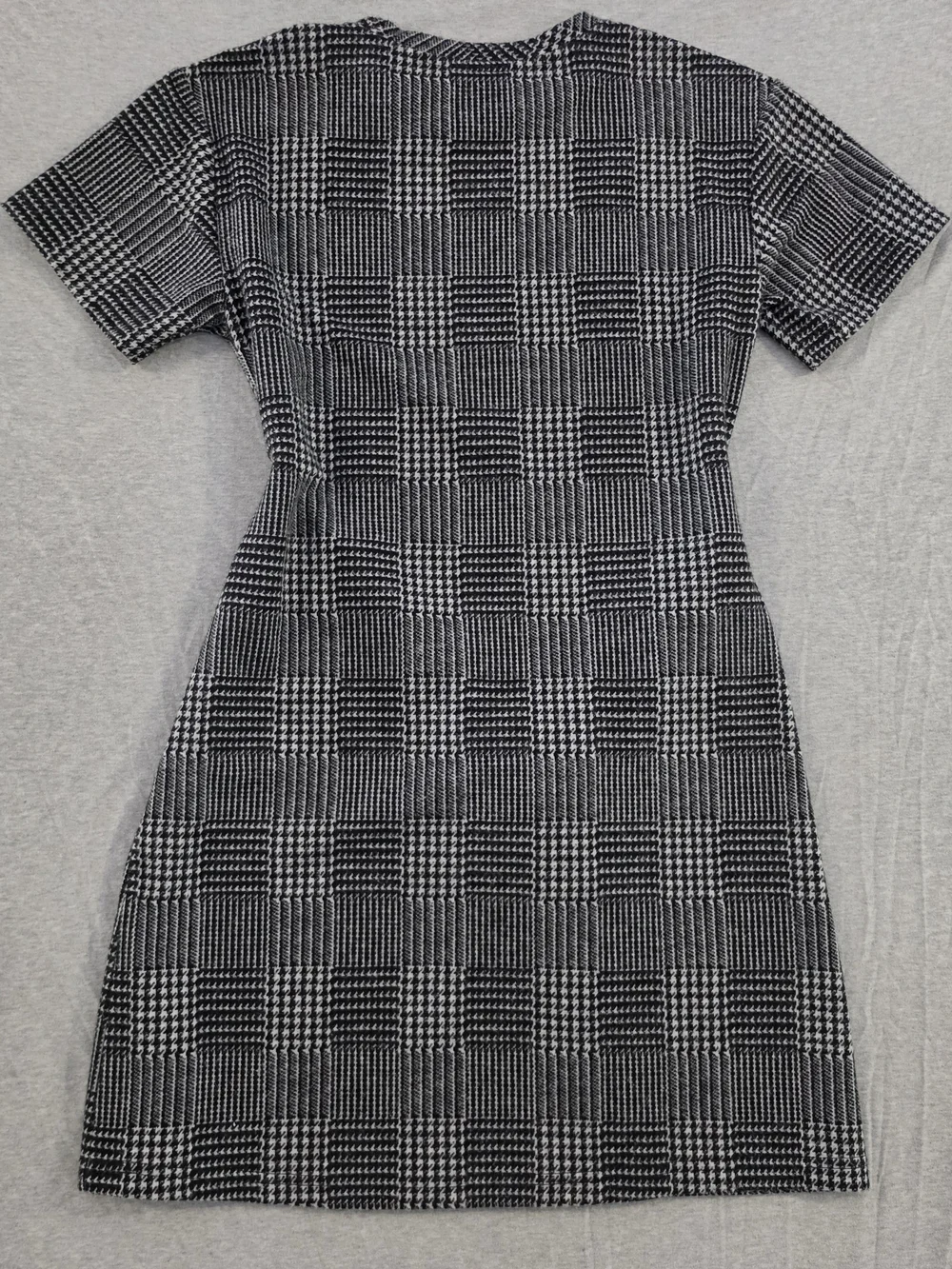 Steve Madden Black & White Plaid Tie-Waist Dress Perfect For Back To School